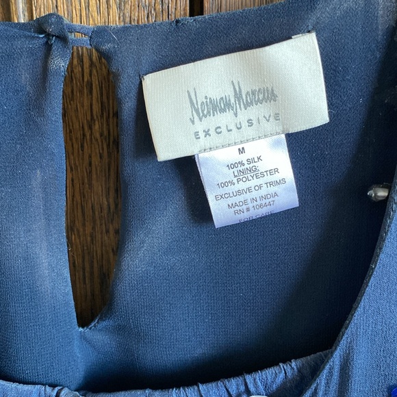 Neiman Marcus Exclusive Top & Pant Set for Evening - Picture 5 of 13